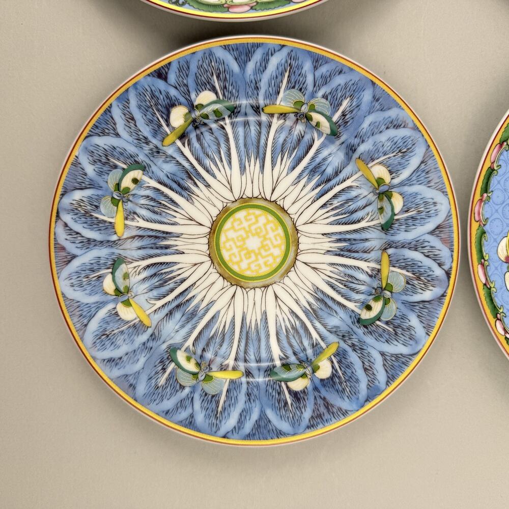 Williams Sonoma Famille Rose Appetizer Plates Mixed Set Of 4 Blue Floral Birds - Picture 3 of 7